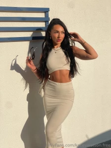 Come see how good i can really be or maybe how naughty