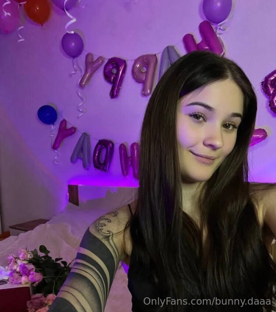 I m 21 now yoohooo had a romantic birthday they sent me flowers and i 
