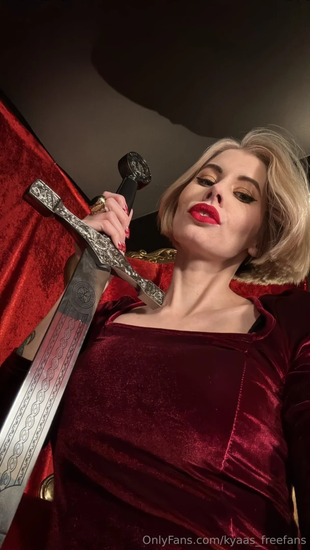 Pov the view as i plunge my sword into your heart 