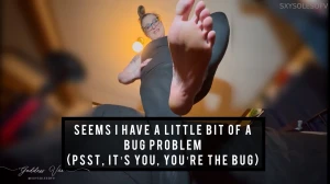 Giantess spots a bug problem you i was chatting with my bestie on the
