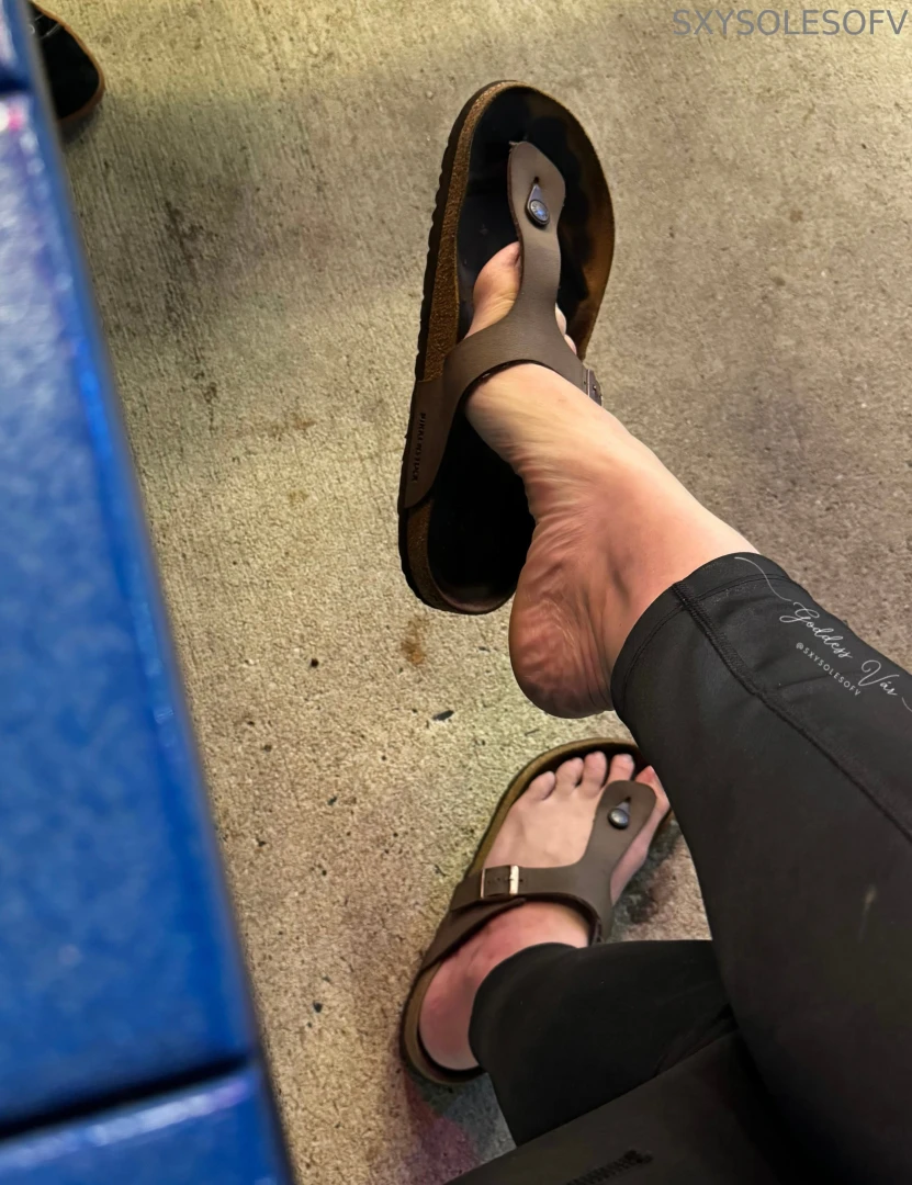 Flip flop amp flat dangles something about that scent wafting and part 3 