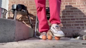 3 raw eggs vs my sperrys 4 min you know where to find it i will also