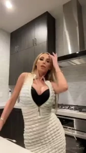Nikkibenz1 part 5