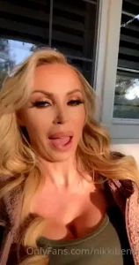 Closed foot worship campaign y all ask me for feet content all the