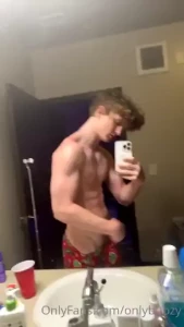 U really want to see this cock start tipping me