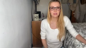 Did someone say titty fuck in this video i m your girlfriend and i m