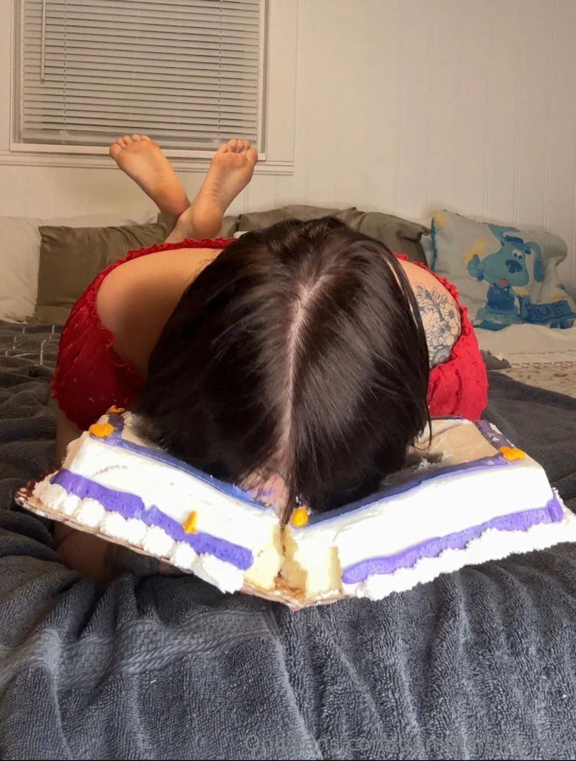 Before the cake vs after the cake this was such a fun custom part 3 