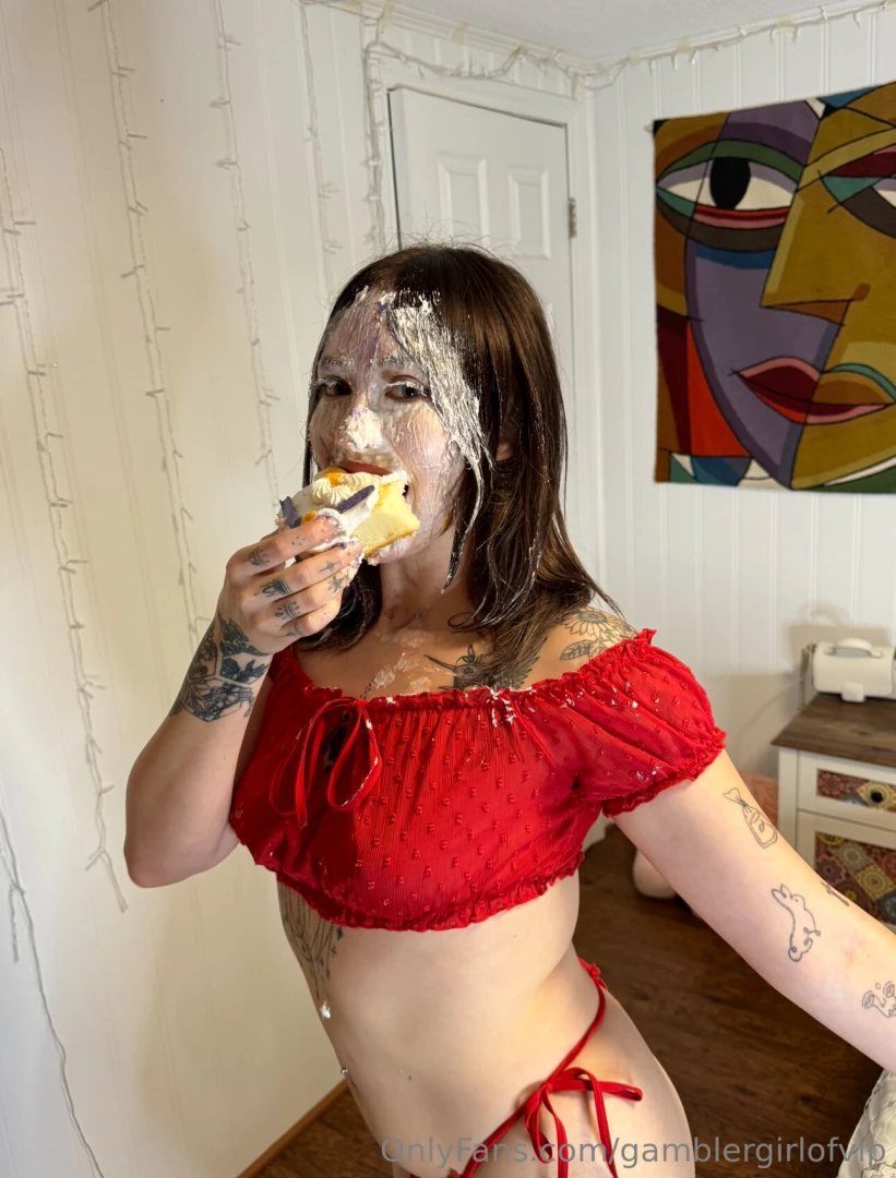 Before the cake vs after the cake this was such a fun custom 