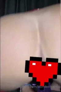 Six s the first six fans to tip 5 gets my special content striptease