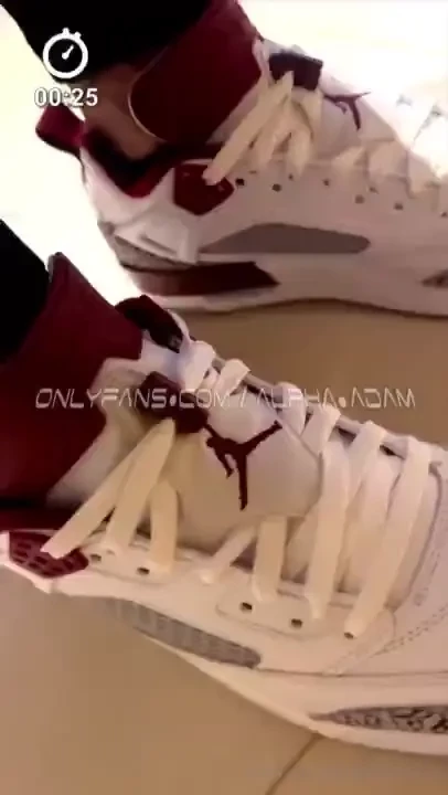 Trying-on my new jordans bought by one of my sneaker simps 