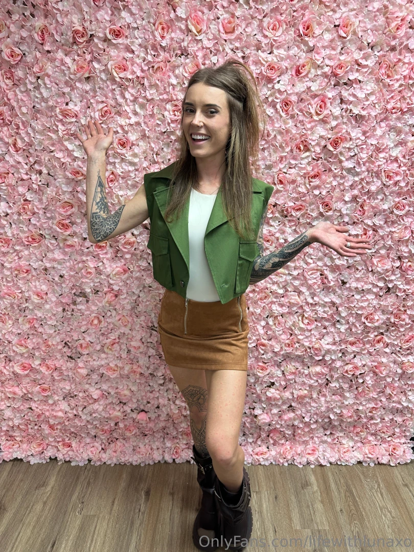 Summer is for flowers amp cute outfits what do you think 