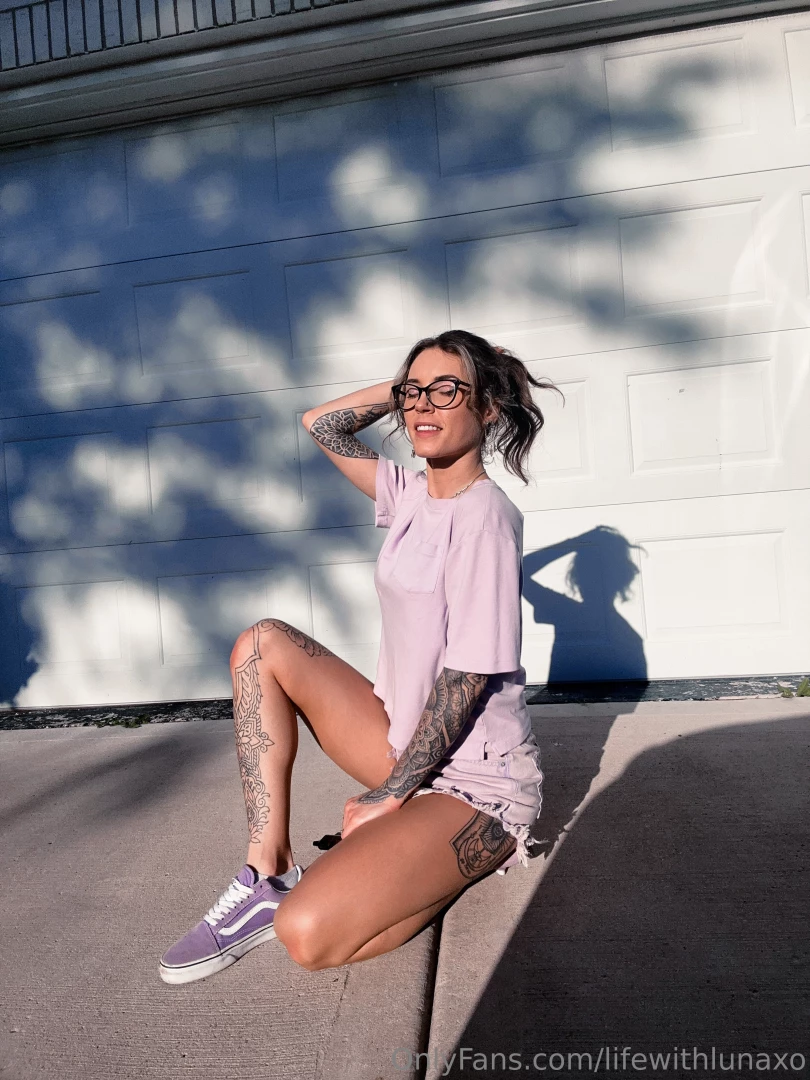 She shows up in all lavender wyd 