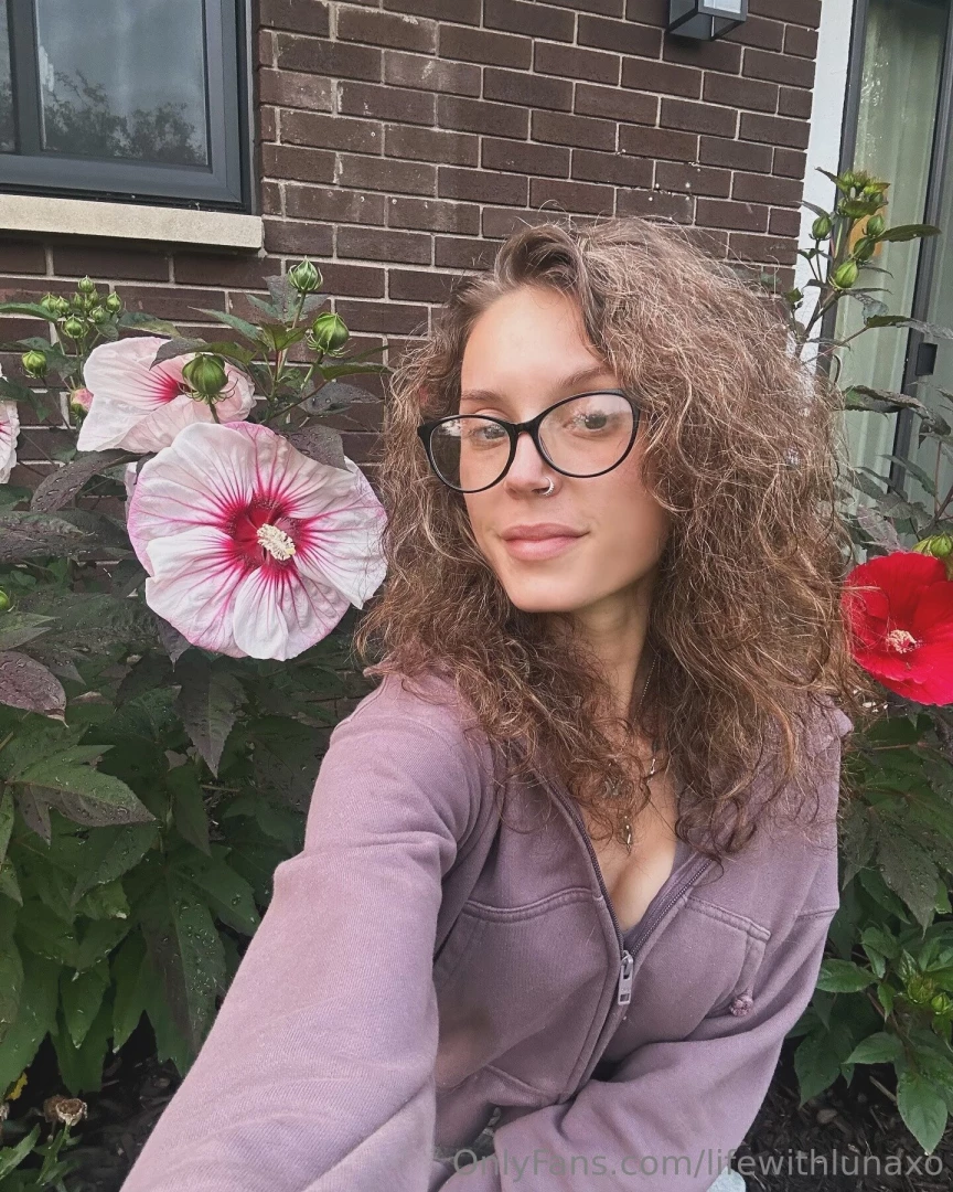 Life with luna my mornings go a little like this happy wednesday side part 1 