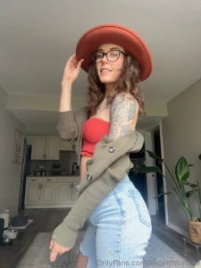 Hat and glasses what do you think part 1