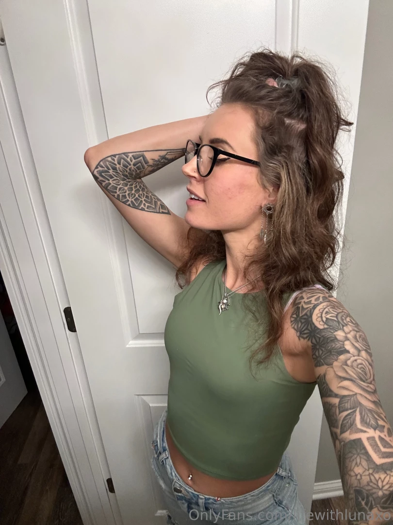 Name something green 