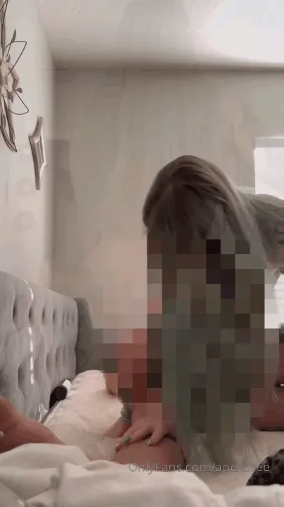 Hungry pussy i was driving him crazy teasing him with my ass in his 