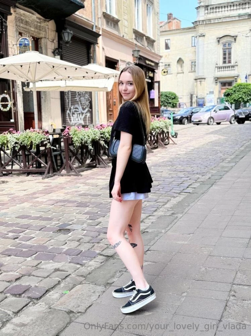 Victoria_home_girl victoria_home_girl need you to stretch out her part 5 