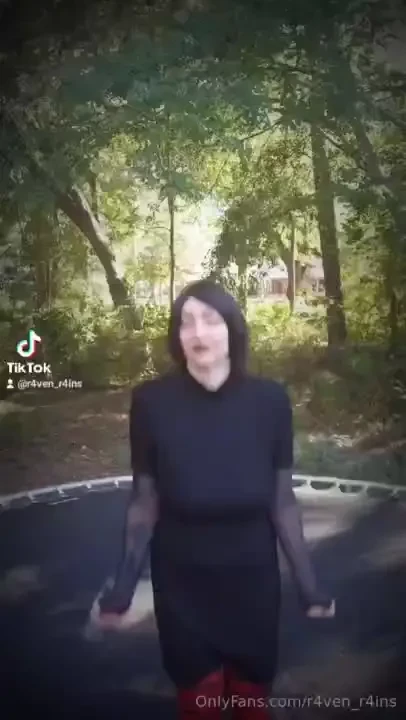 Halloween is just around the corner who will you all be dressing up as 