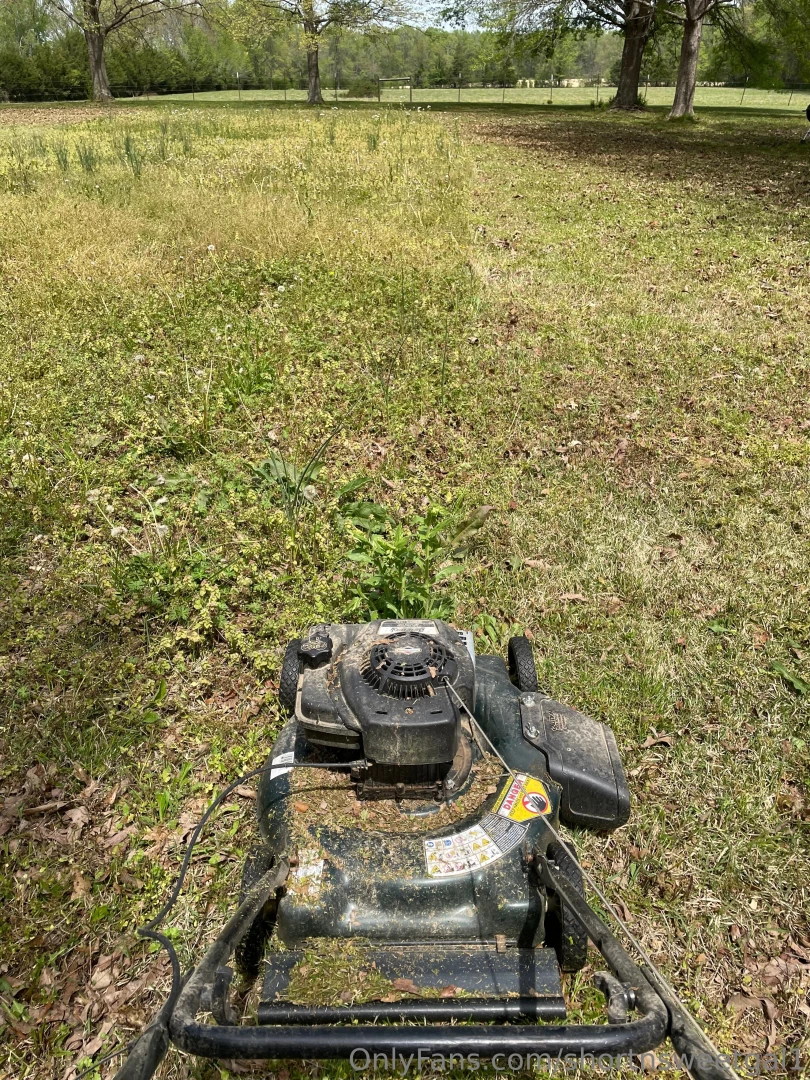 The good luck continues lol i got the back acre mowed with the riding 