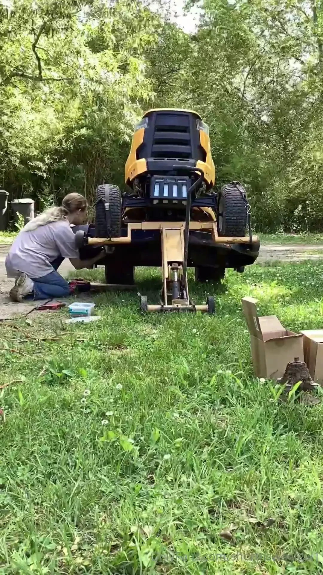 This was last weekend s project putting two new spindles on the mower 