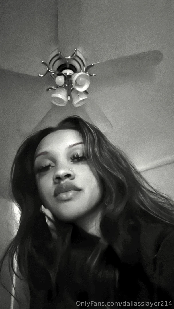 Had this baddie eating dick up 