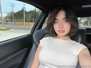 My monday morning face but make it hot