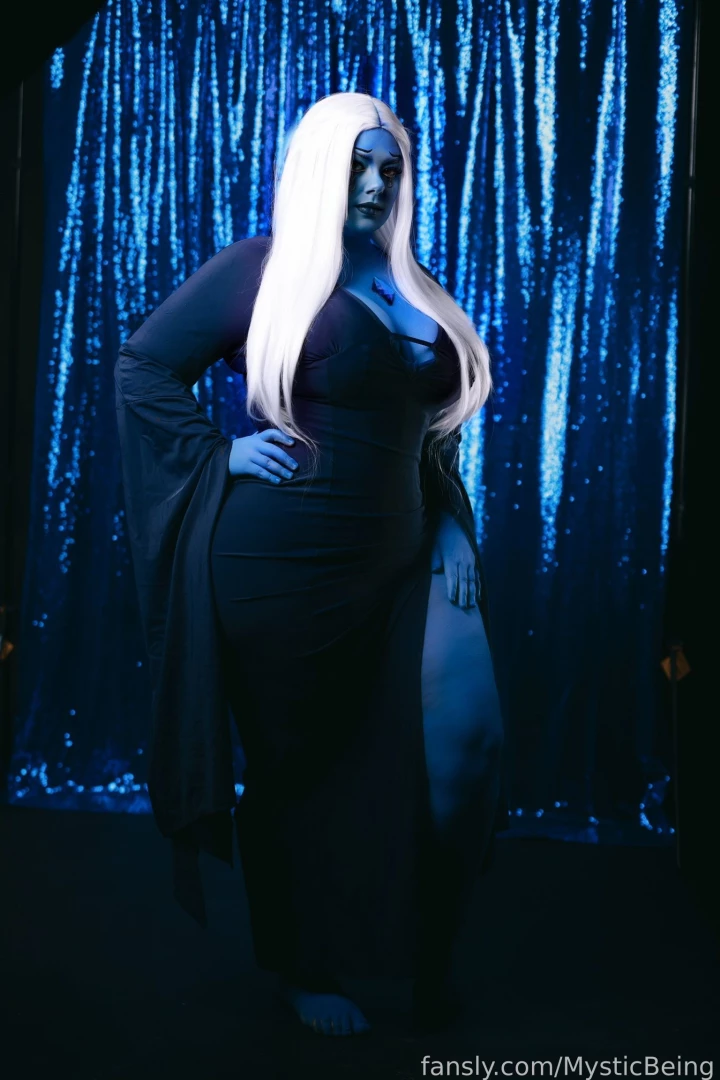 Day 6 of 31 days of halloween blue diamond from steven universe 