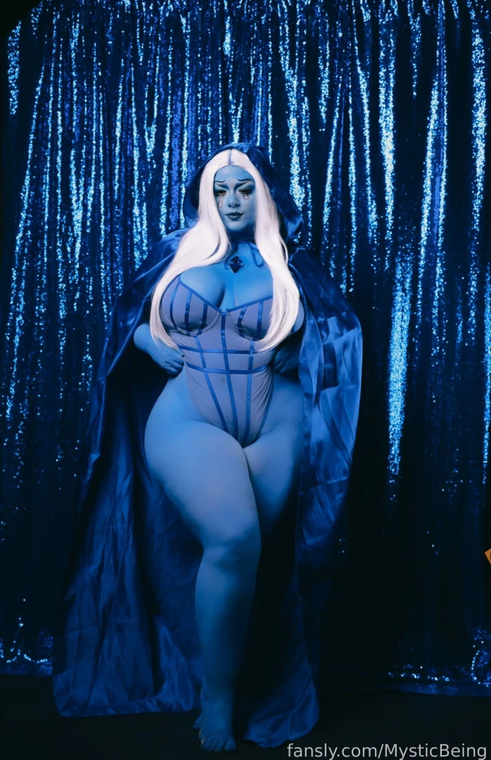 Day 6 of 31 days of halloween blue diamond from steven universe part 3 