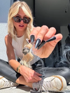 Let s start the week with some nylons i ve been wearing since last part 4