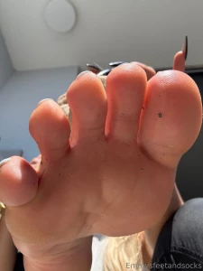 Let s start the week with some nylons i ve been wearing since last part 2