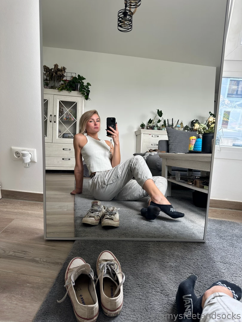 Emmyfeetandsocks part 32 