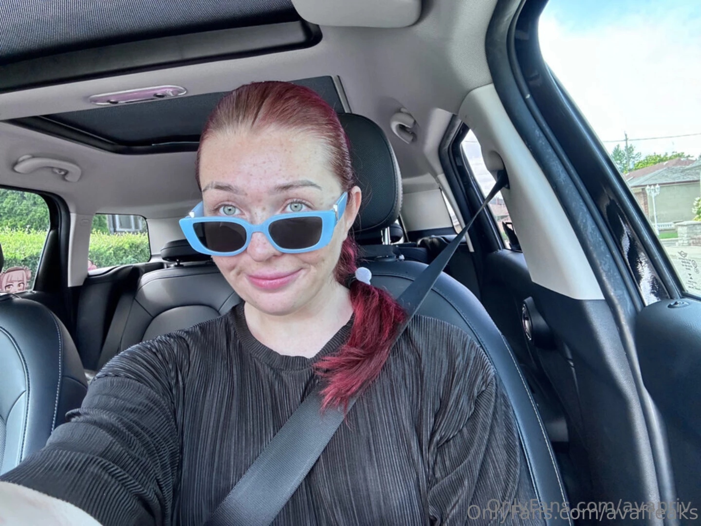 I wonder what would happen if you sent a to my dms guess you re going 