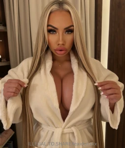 I m naked under this part 5