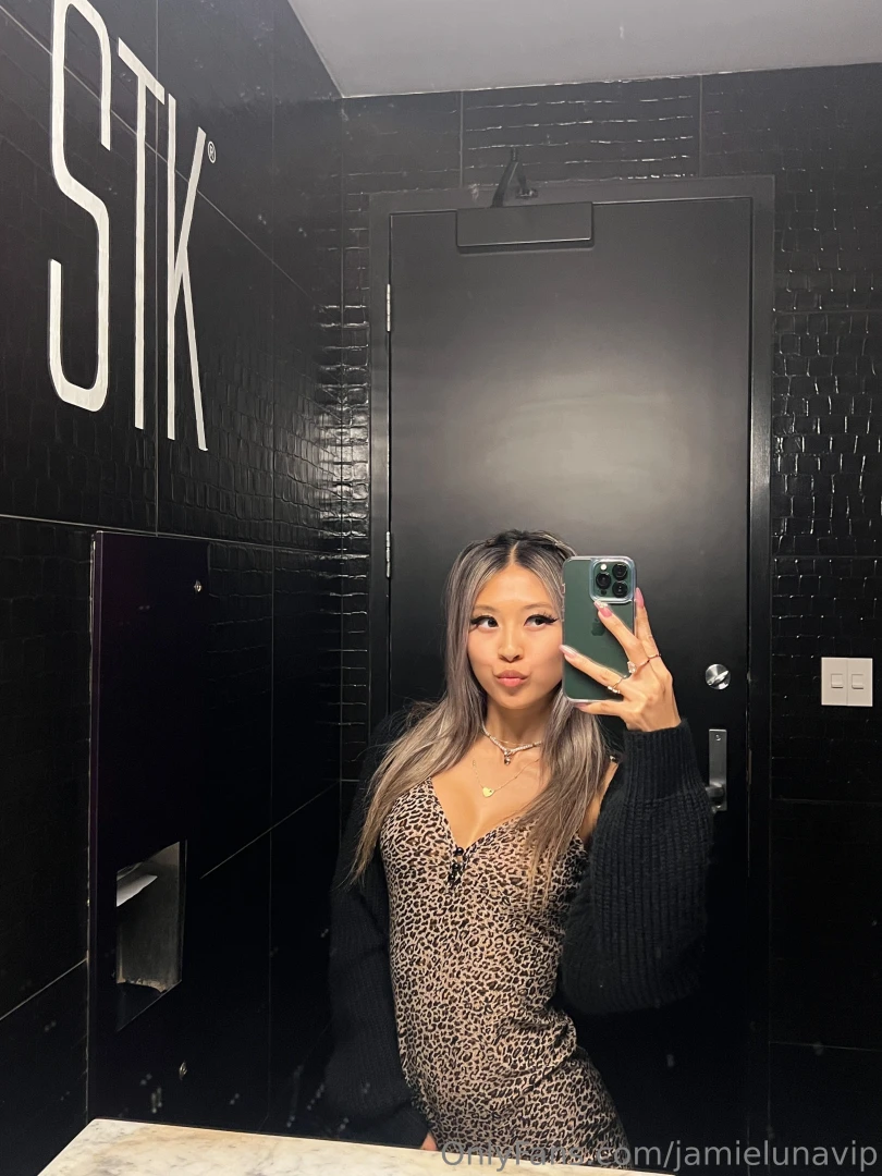 Selfie queen part 21 