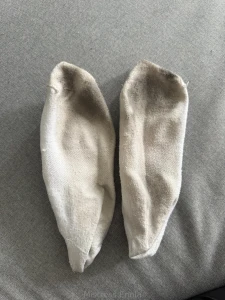 When i tell you the socks i send are stinky sweat i m not joking part 1