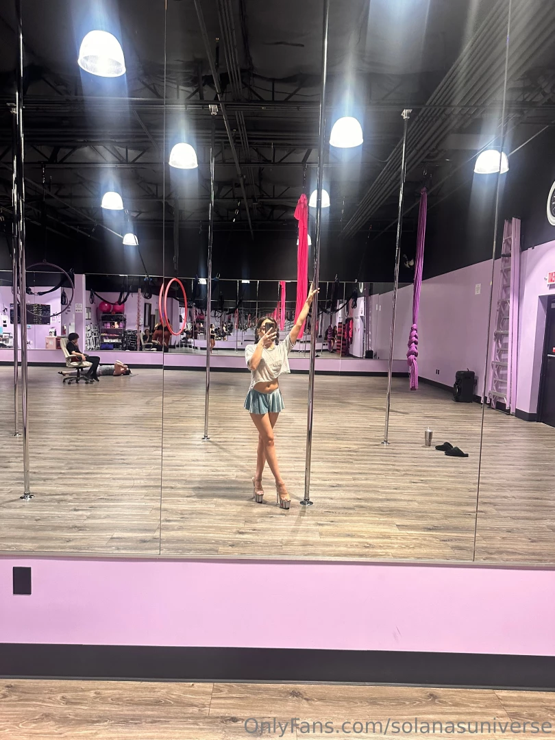 Get to the last slide to see how scrumptious this is part 1 