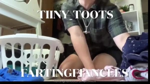 What s that smell it must be tiiny_toots newest video that just