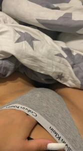 Vloz mi do nich tvoji rucku