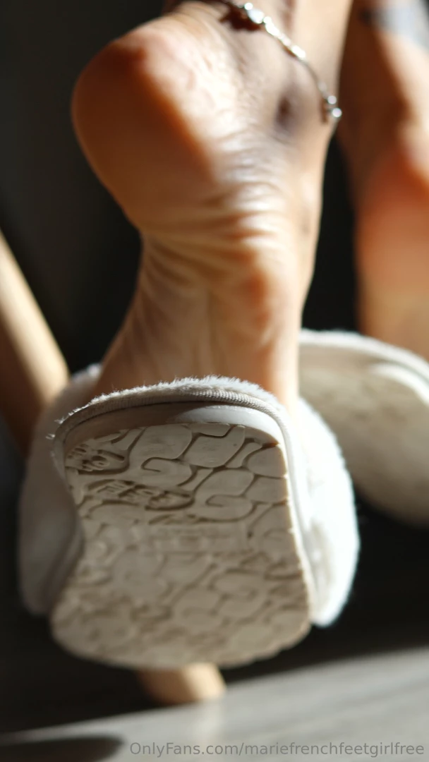 Mariefrenchfeetgirlfree part 2 