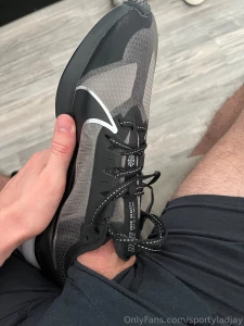 Who wants a video of me fucking them been requested by a few hope you part 1