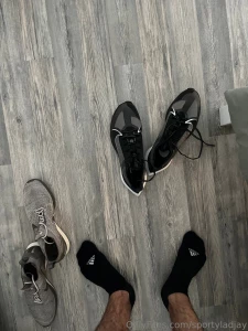 Who wants a video of me fucking them been requested by a few hope you