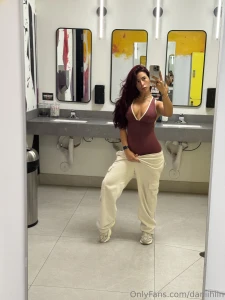 Sweats on confidence up