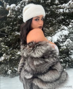 Didn t mean to give you the cold shoulder