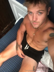 Hurry up get ready you re about to goon