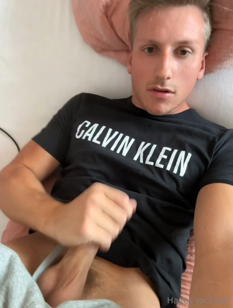 You wanted it here it is legs up in the air and me jerking until i cum part 3 