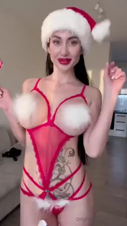 You ll never forget this christmas mistress has an unbelievably hot 