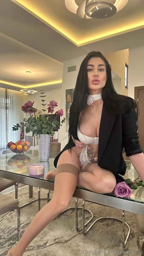 I m always happy to see your engagement on my pinned post so hurry up 