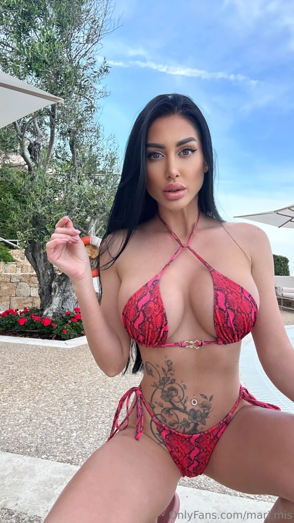 I always choose the position on top - because i like control 