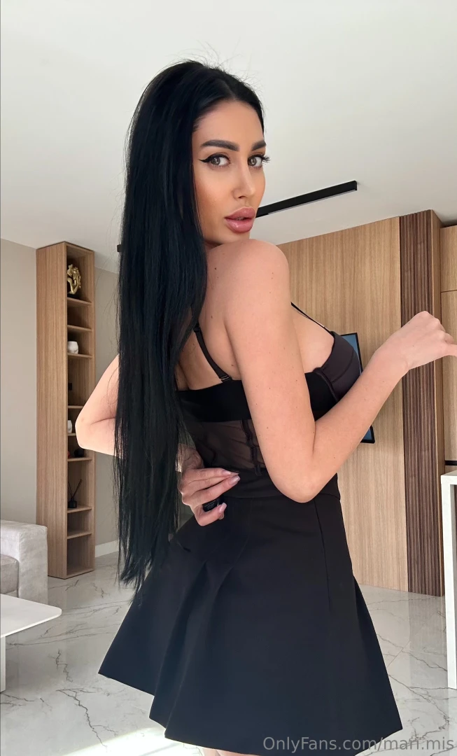 Follow me and don t ask questions 