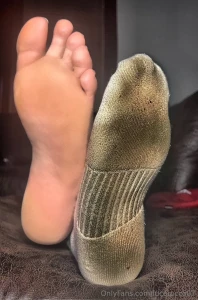 Sniff it lick it clean it tipme